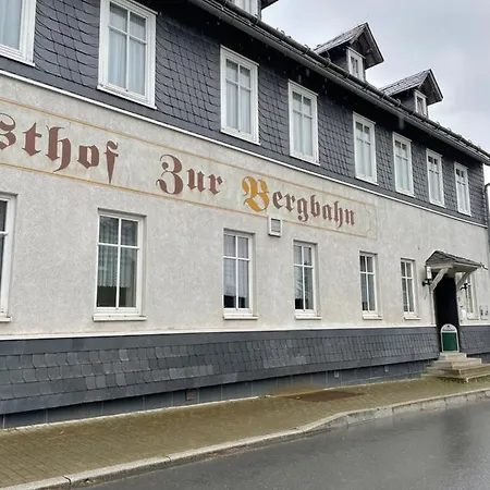 Zur Bergbahn *